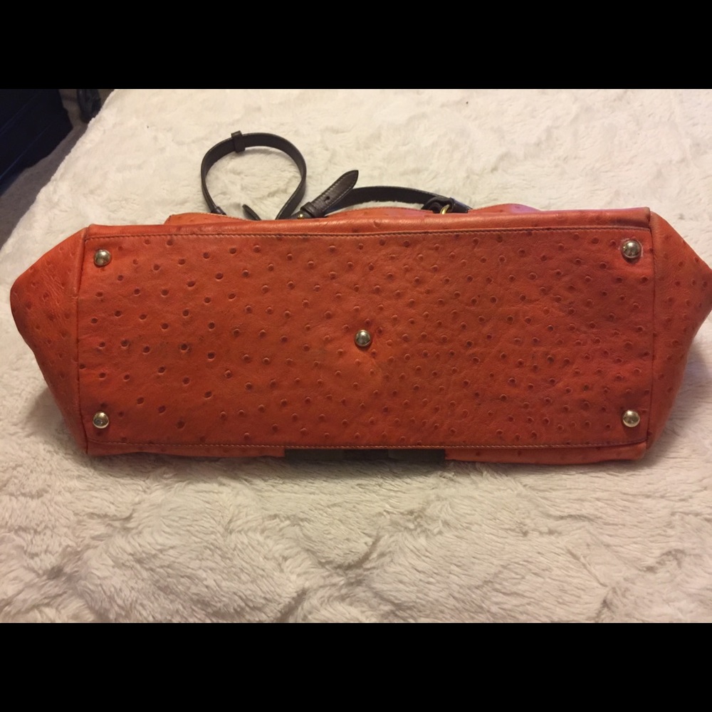 Large handbag. - Picture 6 of 7